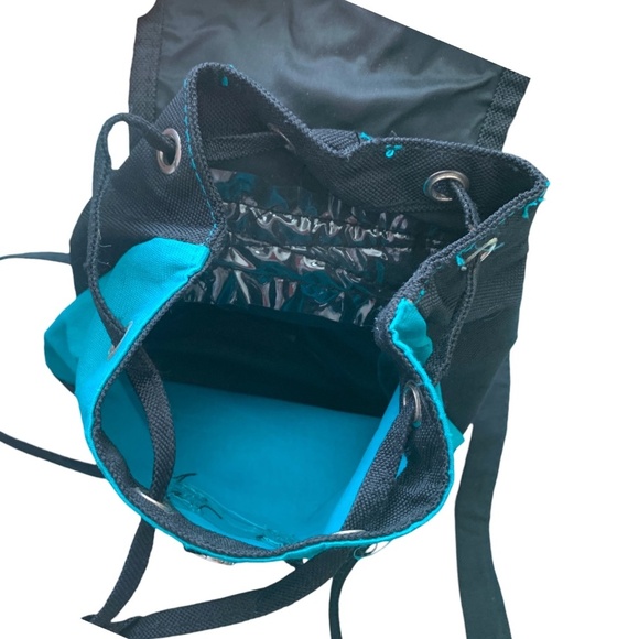 Vintage Y2K 90s Embroidered Disney's Winnie the Pooh Mini Backpack Purse - Picture 4 of 8